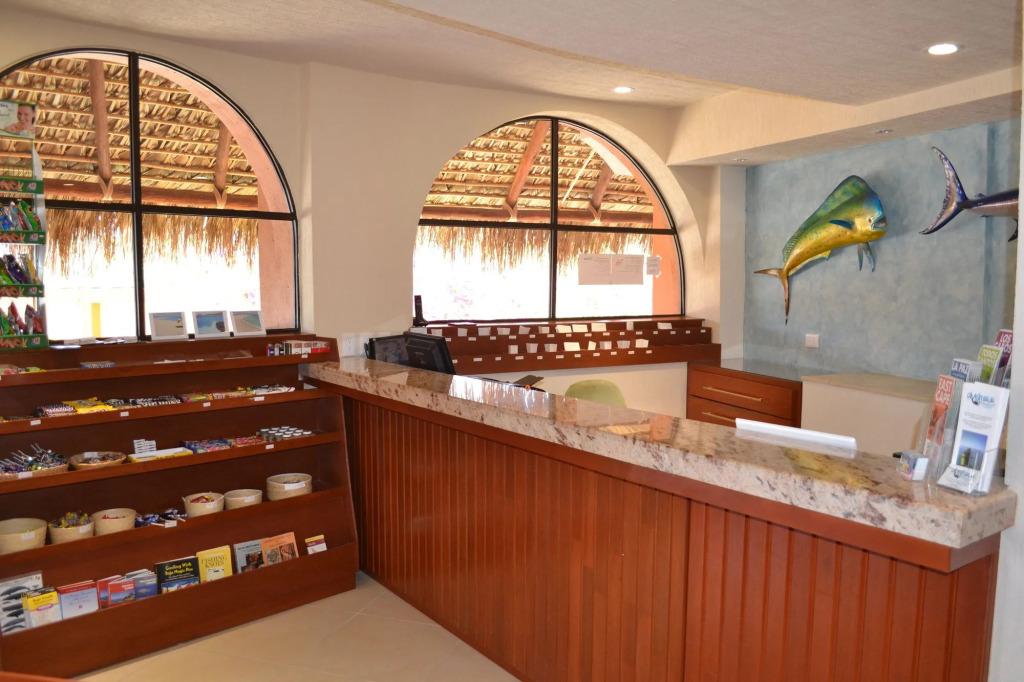 Hotel Playa Del Sol