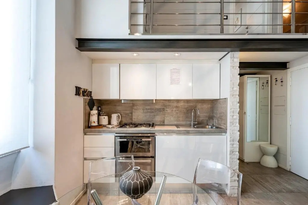 IREX Tevere Sant Angelo private apartment