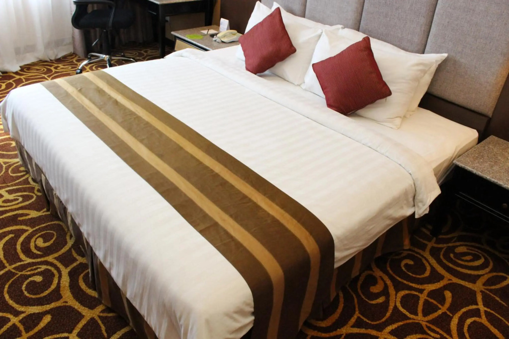 Mega Hotel