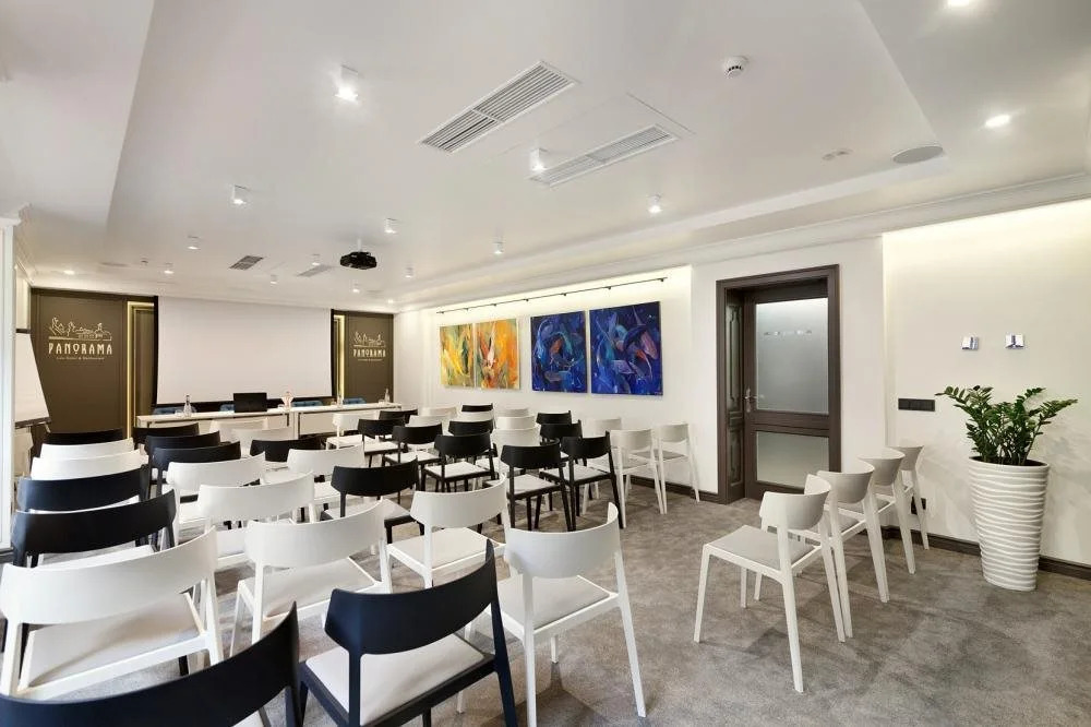 PANORAMA Lviv Hotel