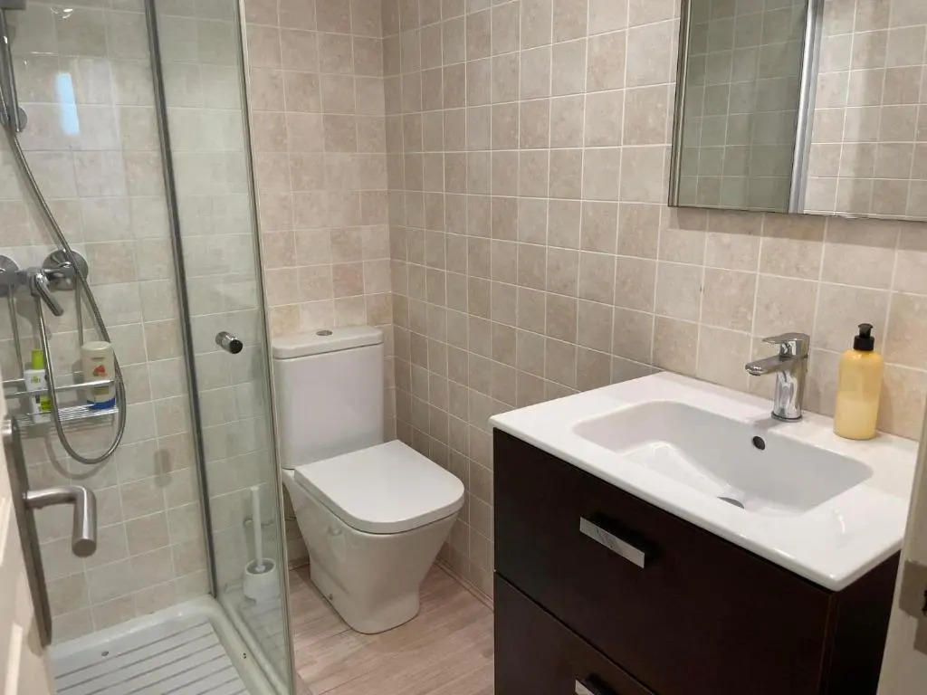 AJ-26 CALELLA DE PALAFRUGELL 6 Pax