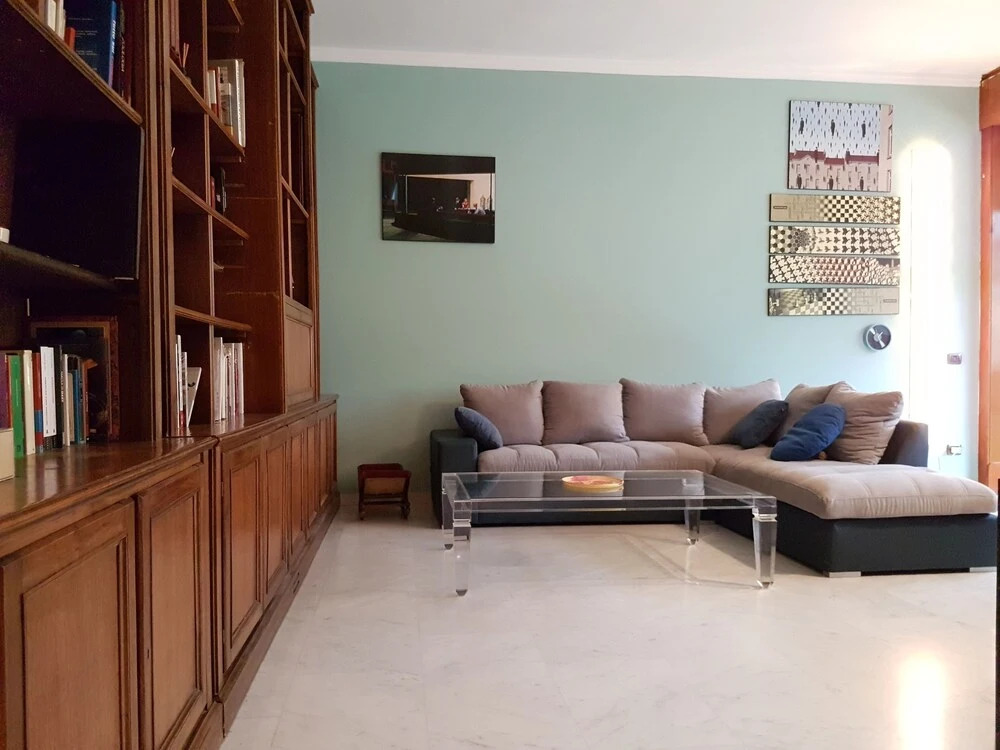 Sant' Ambrogio Apartment - San Vittore