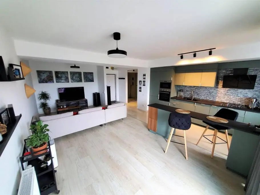 Sunny 1BR Apt in Central Pipera