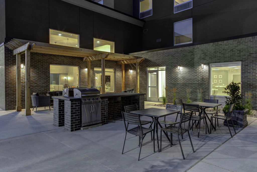 Homewood Suites By Hilton Lansing Eastwood
