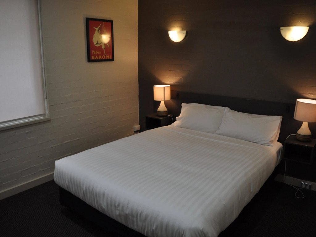 Brougham Arms Hotel