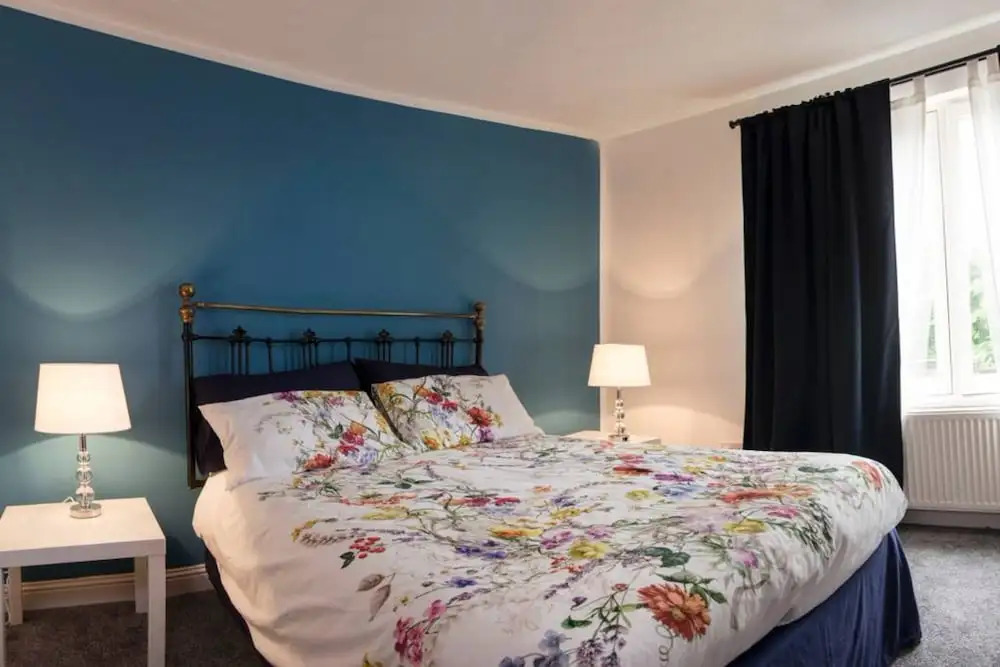2 Bedroom Flat in Central Location Sleeps 4