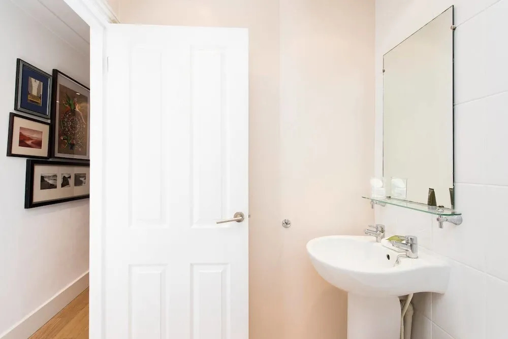 Charming 2BR garden flat in Clapham