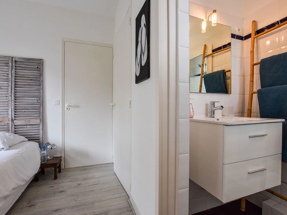 Luxury Villa in Lege-cap-ferret With Swimming Pool