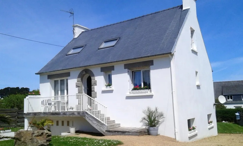House With 4 Bedrooms in Locquirec, With Enclosed Garden and Wifi