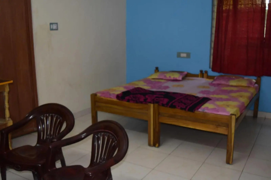 Hotel Vashishta