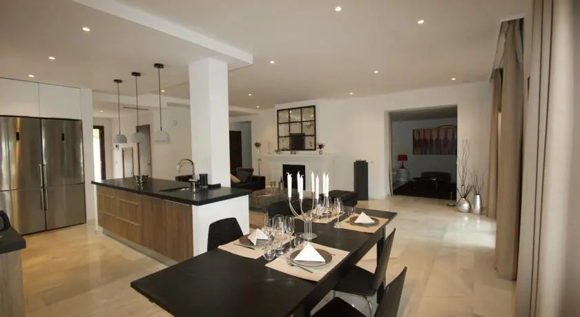 Villa Hideaway