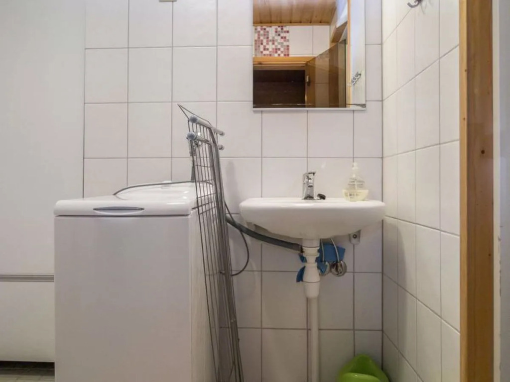 Alppitalo punatähti 7 apt 4