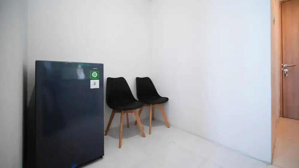 Best Location And Restful 1Br At The City Square Apartment