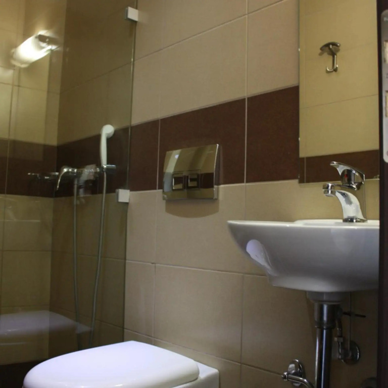 Pella Inn Hostel