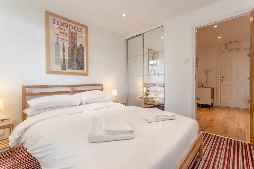 1 Bedroom Apartment Near South Bank