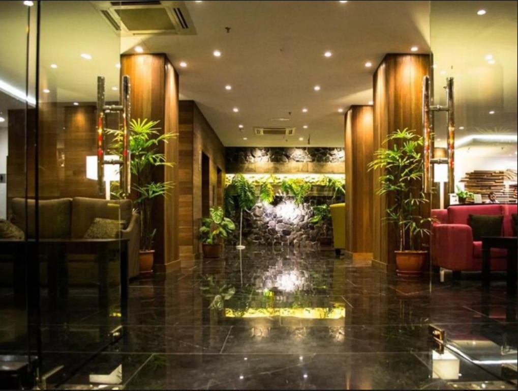 Lazenda Hotel