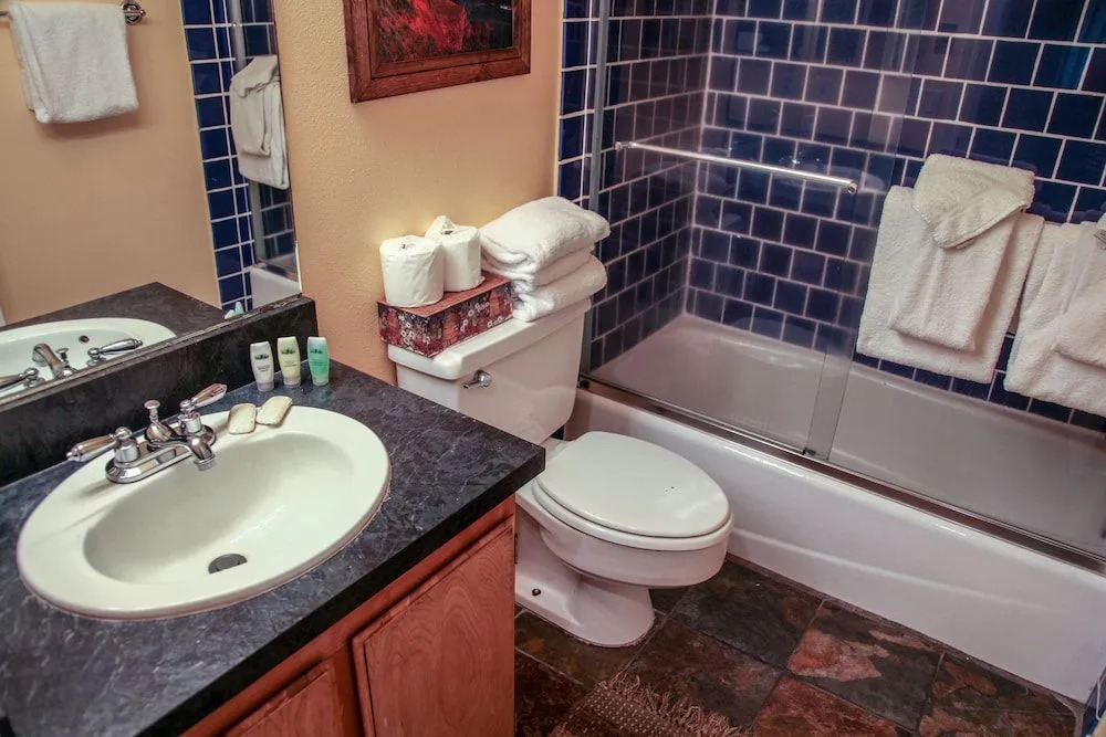 Chateau de Montagne 23 Spacious Family Condo With Great Complex Amenities On Shuttle Route by RedAwning
