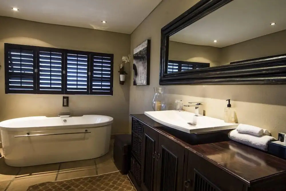 Cowrie Cove Guest House