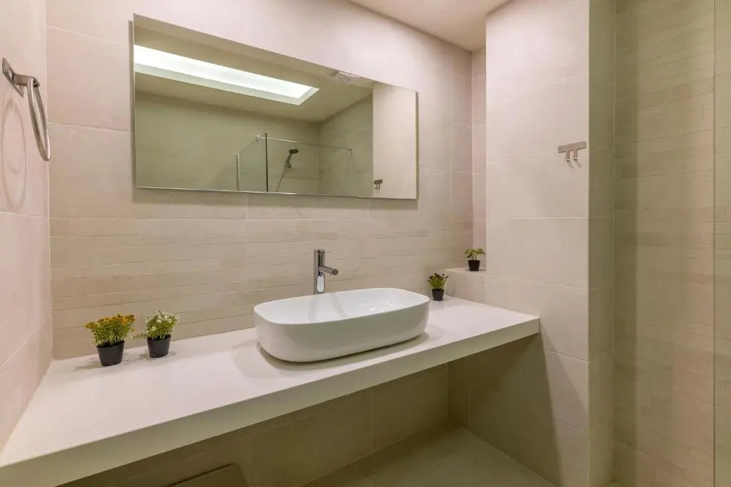 3 Bedroom Villa with Stunning Sea View & Private Parking
