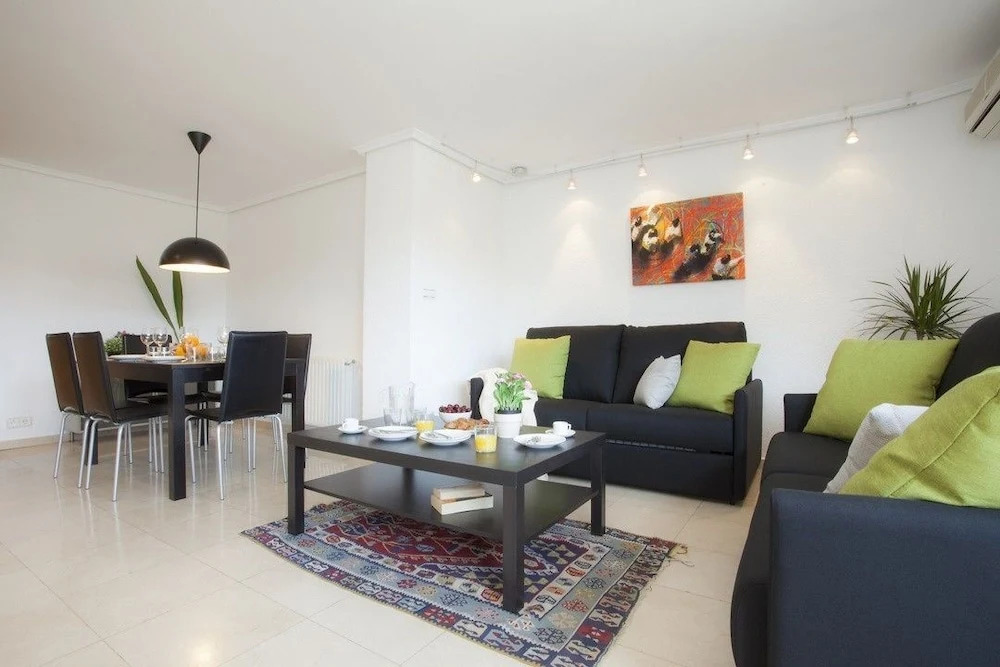 SingularStays Candela V