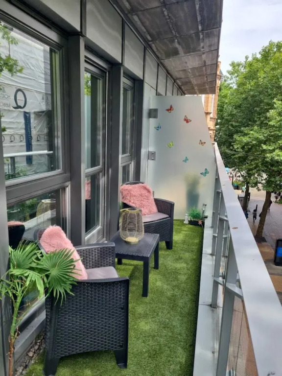 Apartment In Birmingham New Street city centre is beautiful and comfortable