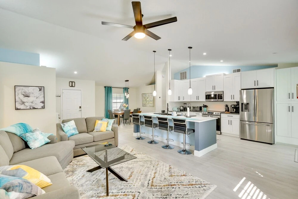Palm Coast Home w/ Heated Pool: 3 Mi to Beach!