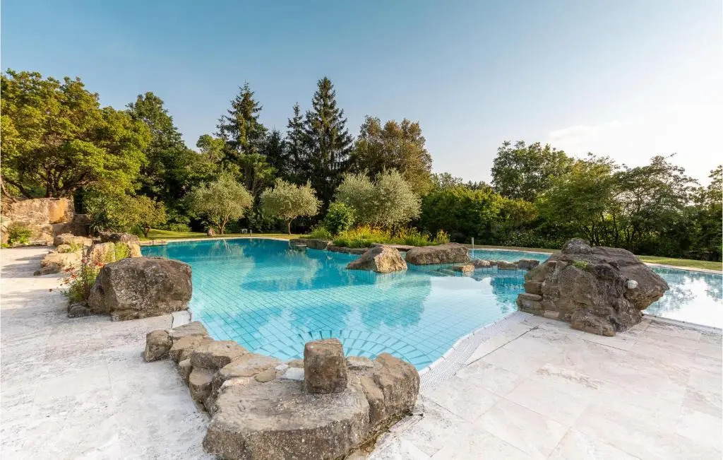 Amazing Home In Umbertide With Kitchen