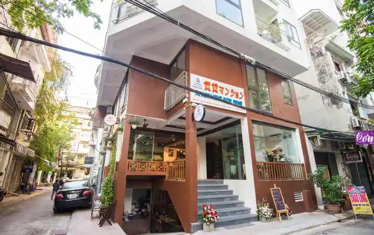 22housing Hotel & Apartment 81 Linh Lang
