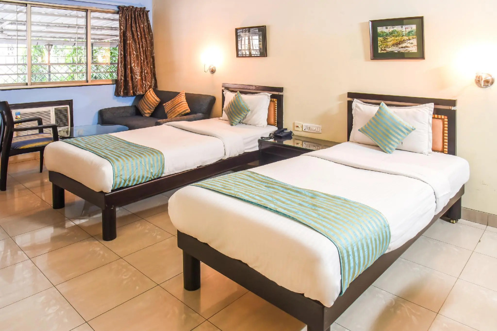 OYO 2417 Hotel Allenby Inn