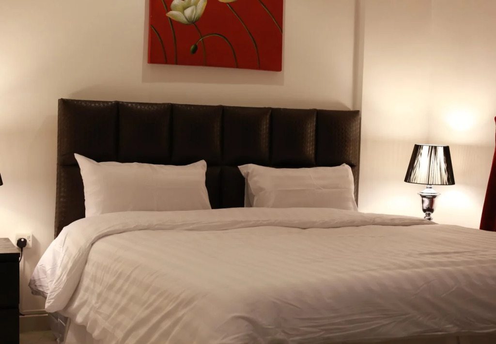Continental Salmiya Suite