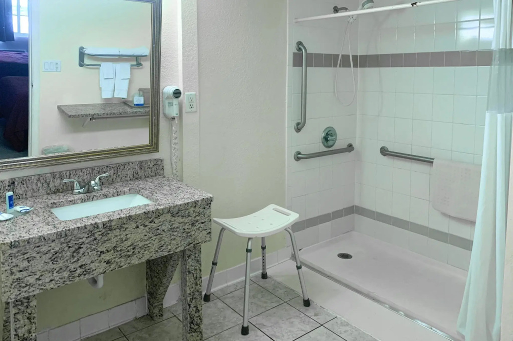 Rodeway Inn Gainesville - University Area