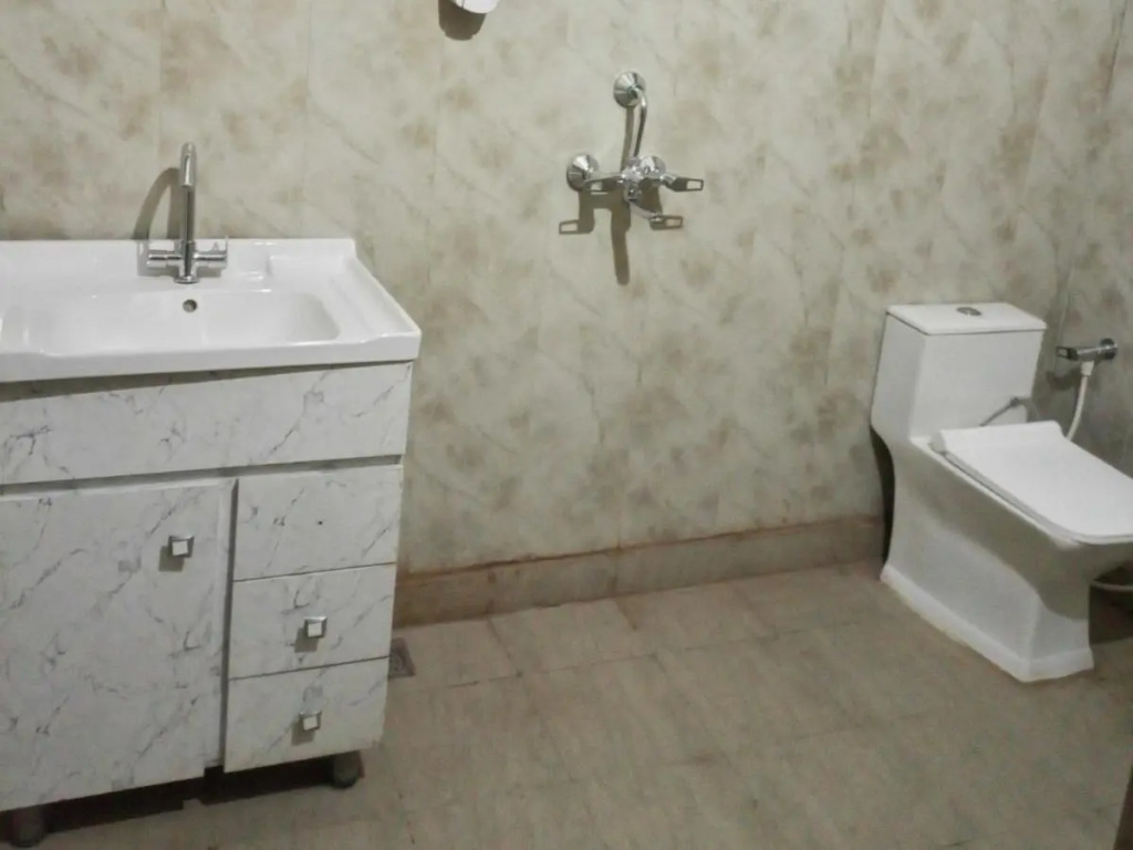 OYO 87926 Hotel New Imperial