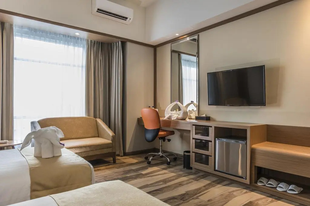 Astanaraya Suites Hotel