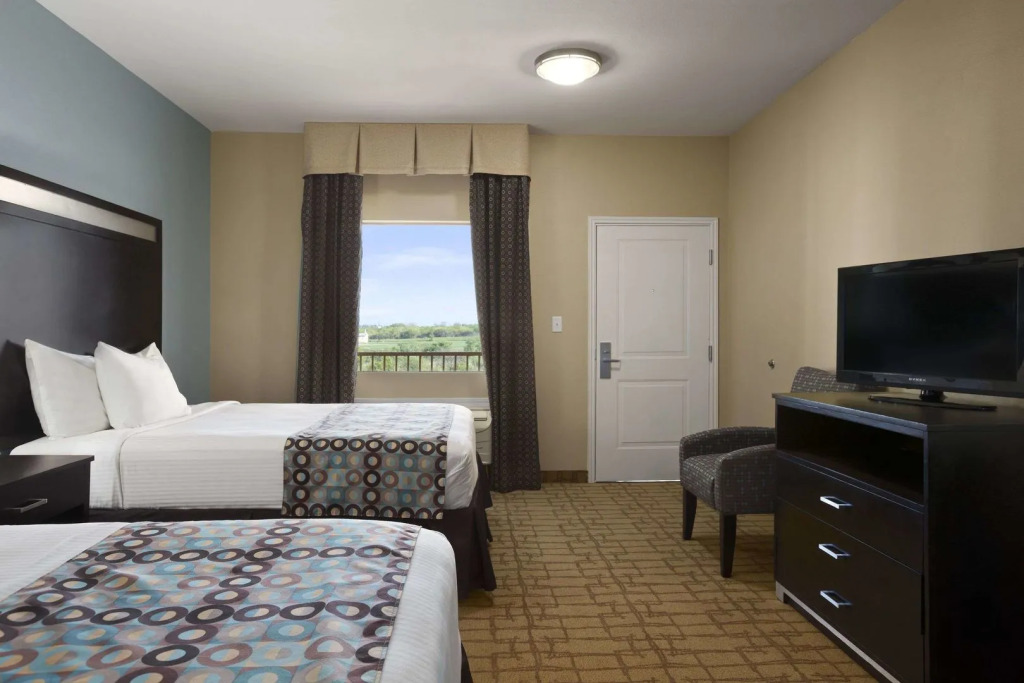 Days Inn & Suites by Wyndham Gonzales TX