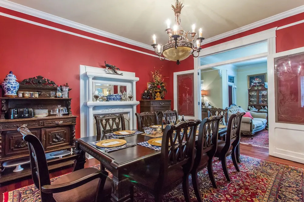 The Social Goat Bed and Breakfast