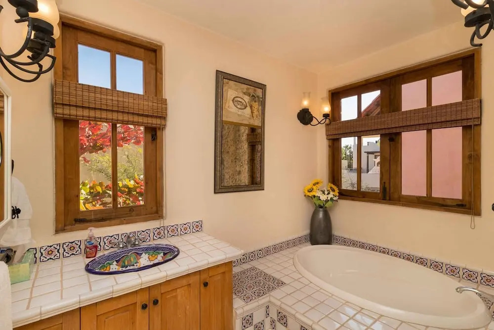 Casa Bella 2BR by Casago
