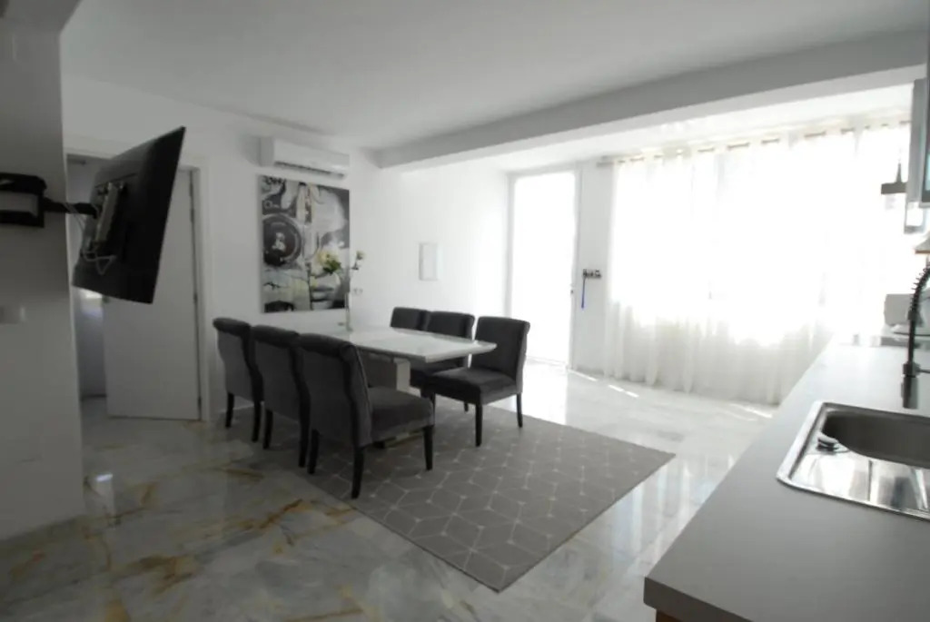Little Paradise close to La Sala in Puerto Banus / quiet