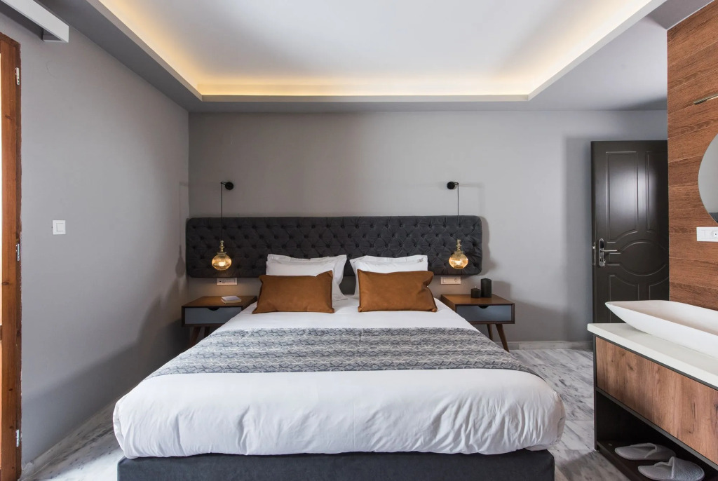 Minaret Suites and Apartments