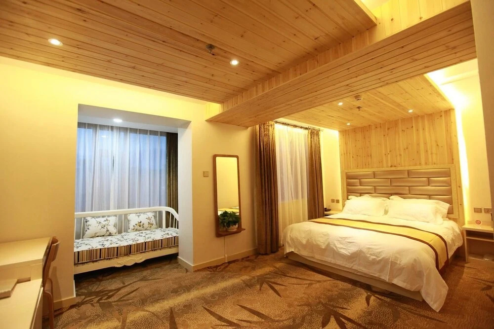 Lebai Hotel