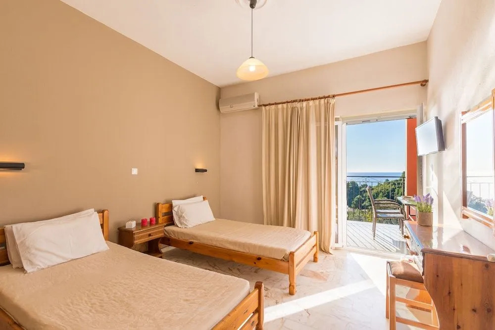 Pelekas Beach Escape By Konnect