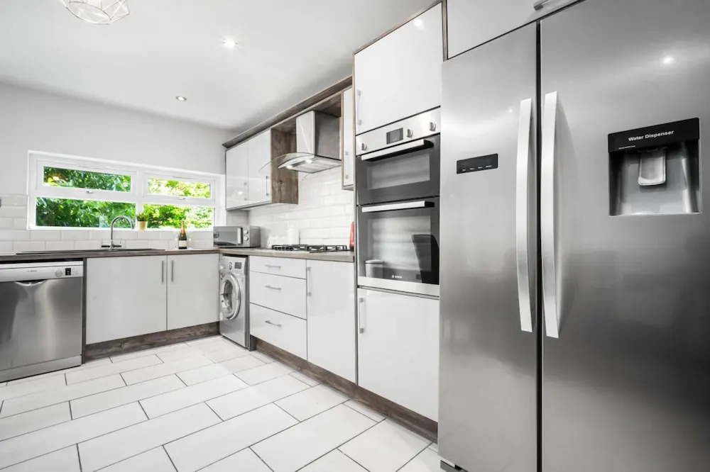 Luxury House Near Solihull(No Front Desk Please Contact The Property 5 Days In Advance)