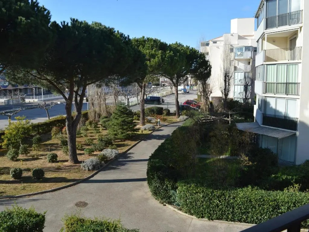Appartement Le Grau-du-Roi, 2 pièces, 4 personnes - FR-1-250-108