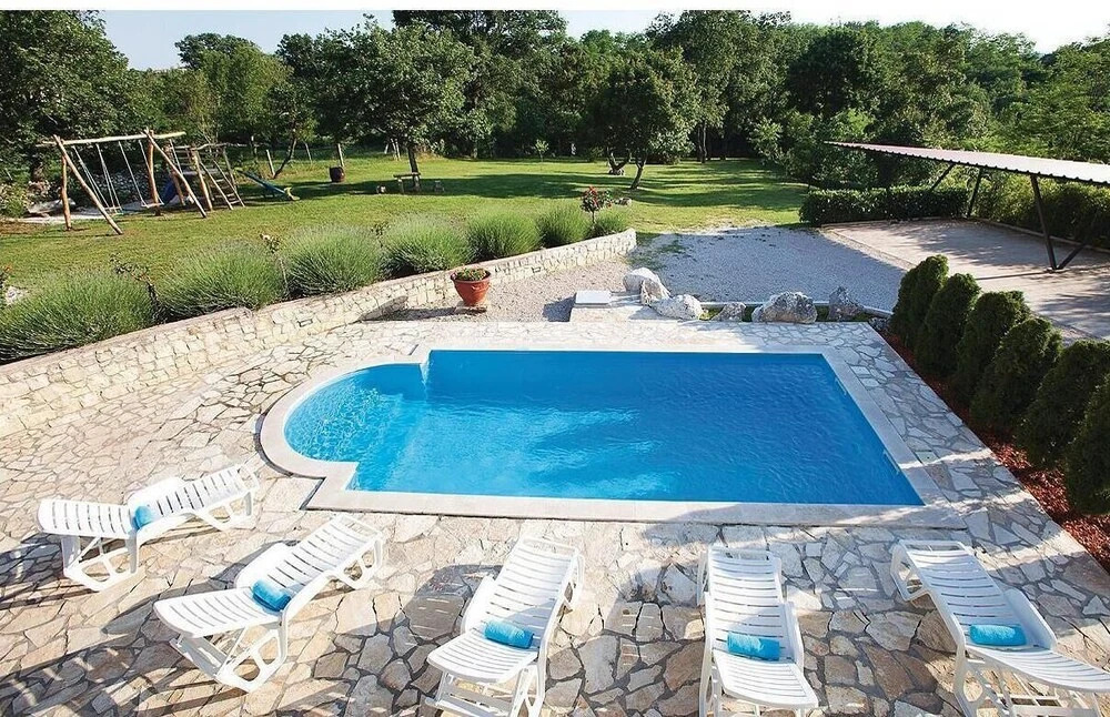 Beautiful Home in Labin With Wifi and 6 Bedrooms