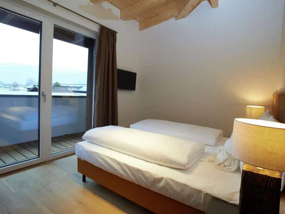 Penthouse Apartment Near Lake in Zell Em See
