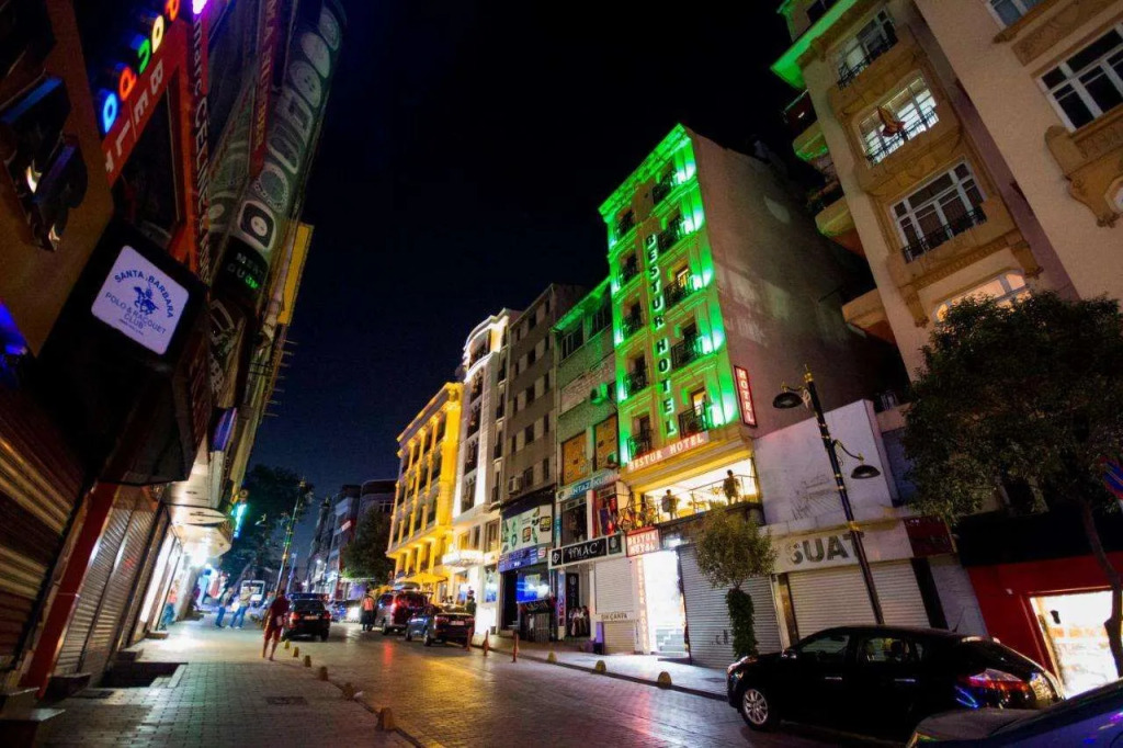 Hotel Bestur