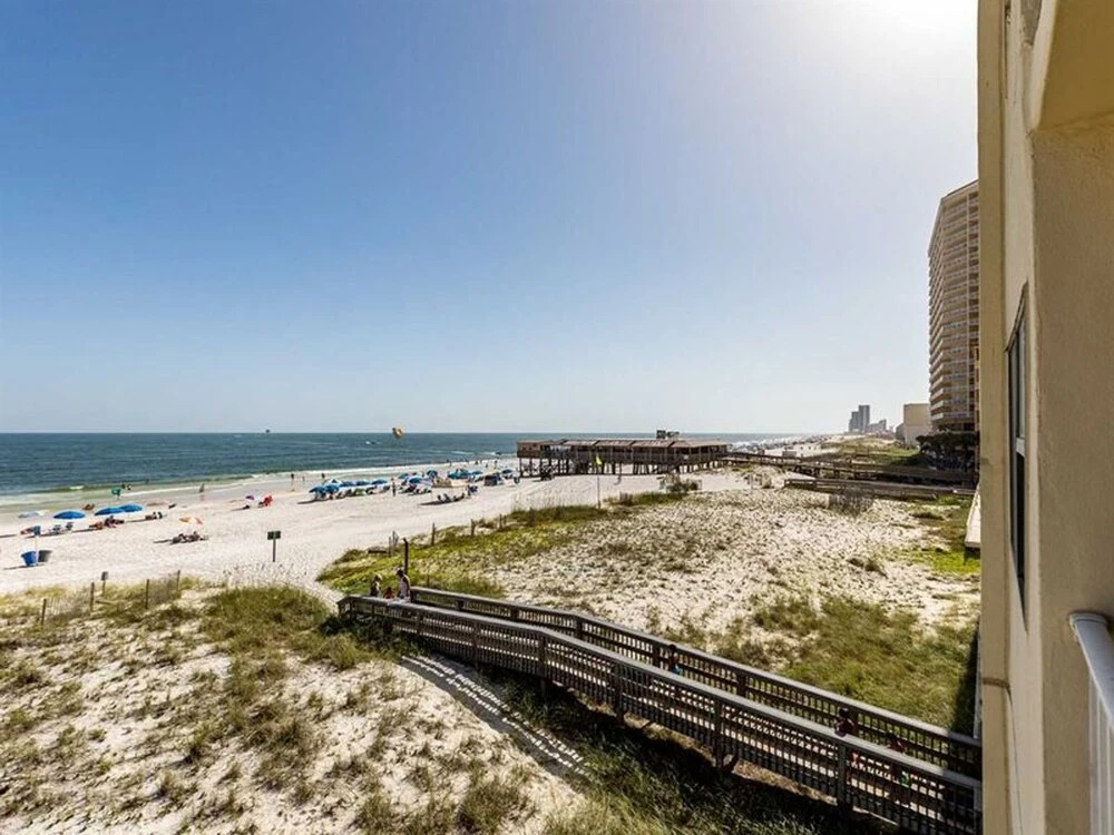 Island Shores Condos by Meyer VR