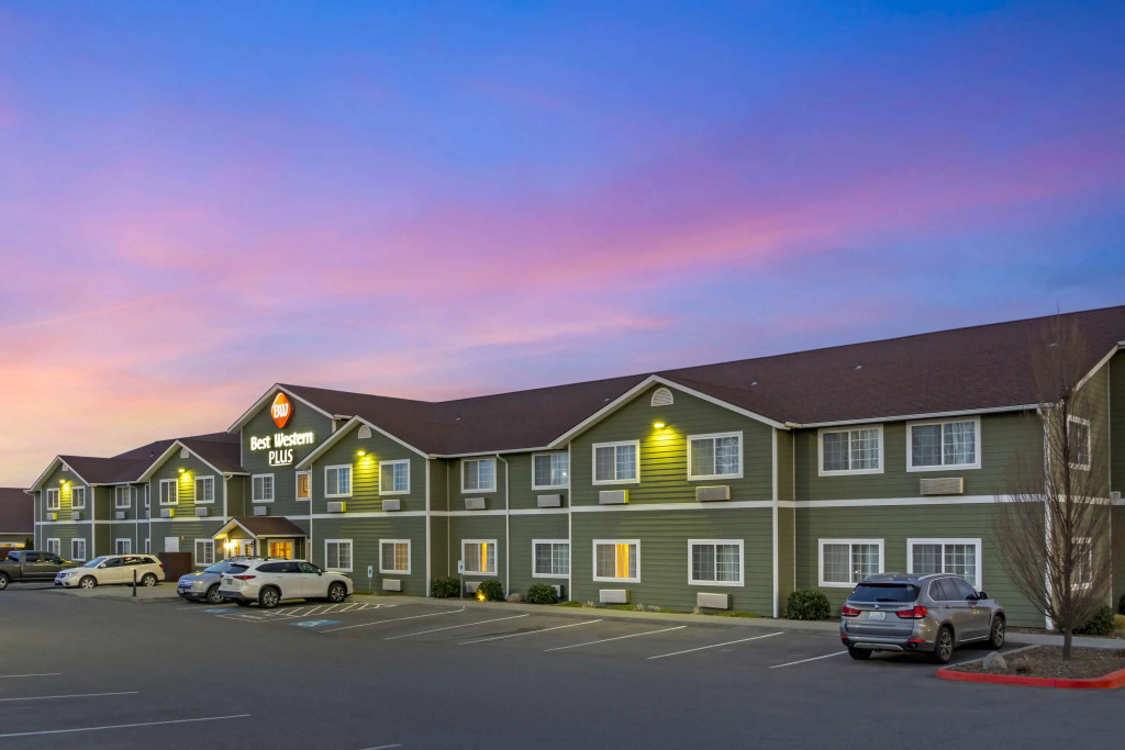 Best Western Plus The Inn at Horse Heaven
