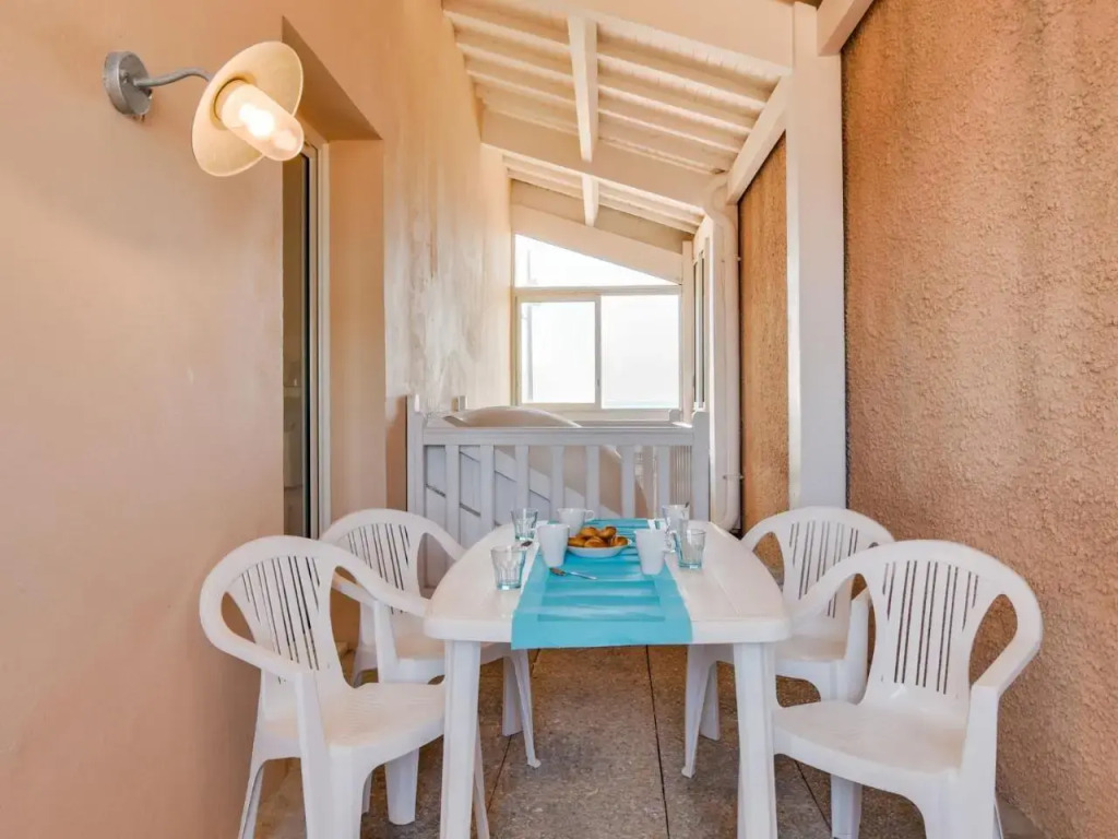 Studio Le Patio by Interhome