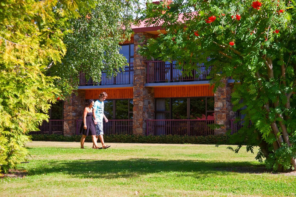 Distinction Mackenzie Country Hotel