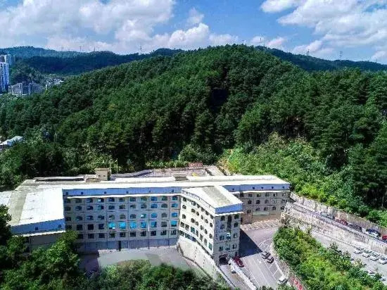 Senlin Hotel